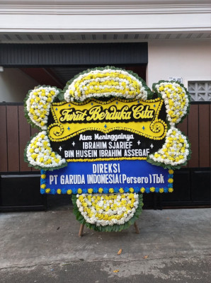 Papan Bunga Duka di Nunggawi